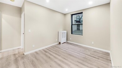 21-68 35th St unit 1G, Astoria, NY 11105 - photo 6