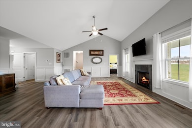 153 Naples Way, Charles Town, WV 25414 - photo 7