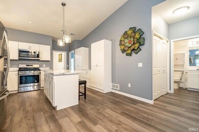 5733 W Monarch Ct, Bloomington, IN 47403 - photo 7