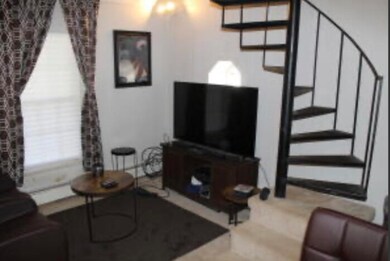 PICS1Livingroom