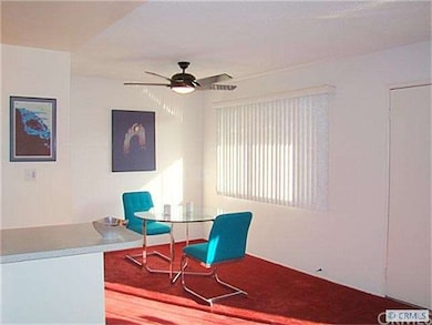 SPACIOUS DINING AREA