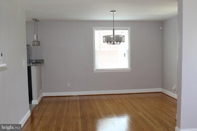 2211 Iverson St, Temple Hills, MD 20748 - photo 5