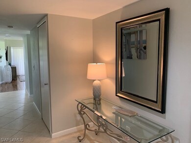 Foyer Front Entry, ALL Tile, Ready to Go!