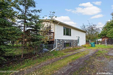 3201 E 43rd Ave, Anchorage, AK 99508 - photo 4