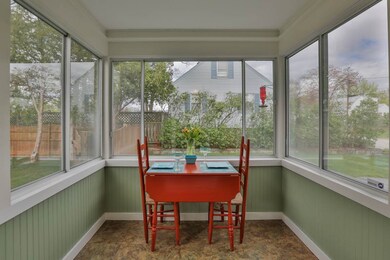 140 Theresa Ct, Manchester, NH 03103 - photo 5