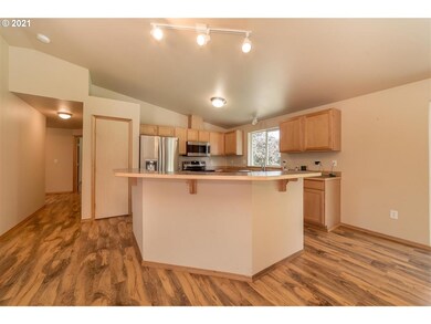 159 Malinka Ln, Chehalis, WA 98532 - photo 4