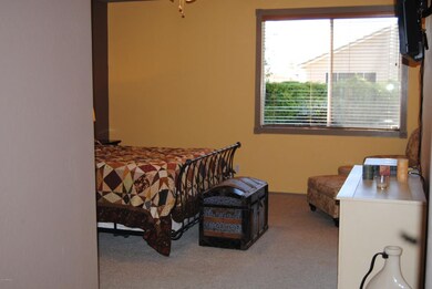 9404 E Kilarea Ave, Mesa, AZ 85209 - photo 5