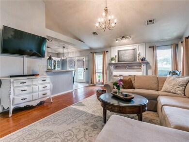 2704 Cimarron Dr, Norman, OK 73071 - photo 4