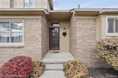 15375 Windmill Ct, Macomb, MI 48044 - photo 5