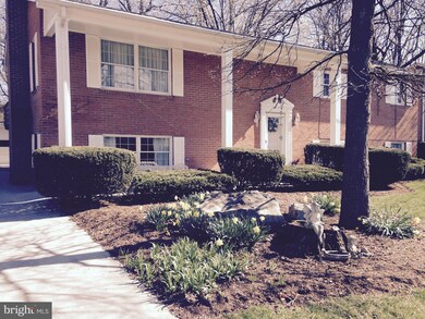 121 Garden Ct, Winchester, VA 22601 - photo 2