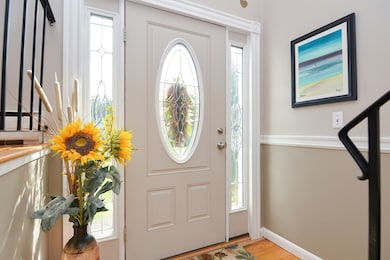 100 Lovering St, Medway, MA 02053 - photo 3