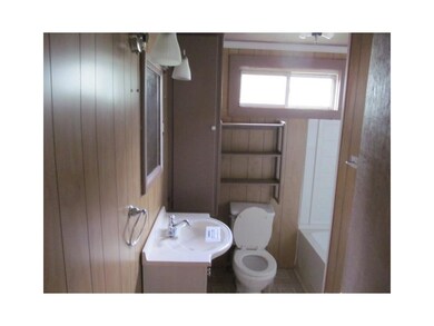 1216 N 10th St, Elwood, IN 46036 - photo 6