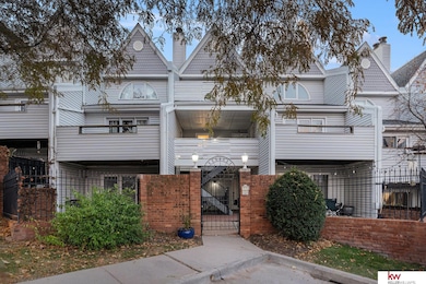 104 S 37th St unit 1044, Omaha, NE 68131 - photo 3