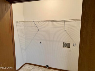 3025 S Jackson Ave, Joplin, MO 64804 - photo 7