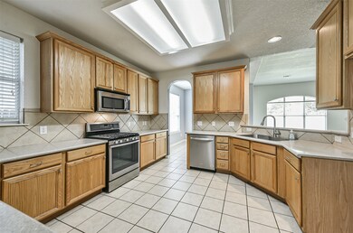 3404 Norma Ln, Pearland, TX 77584 - photo 7