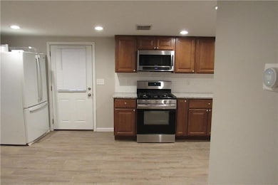 2003 E Cedar St, Allentown, PA 18109 - photo 3