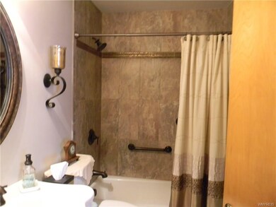 1474 Moll St, North Tonawanda, NY 14120 - photo 6