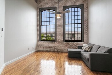 Another view of the living room - lots of options!