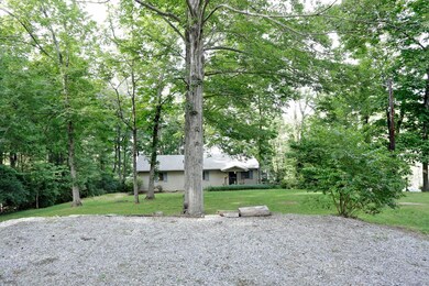 265 Beams Dr, Harrodsburg, KY 40330 - photo 3