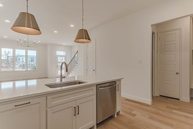 346 Nursery Ln, Fort Worth, TX 76114 - photo 4