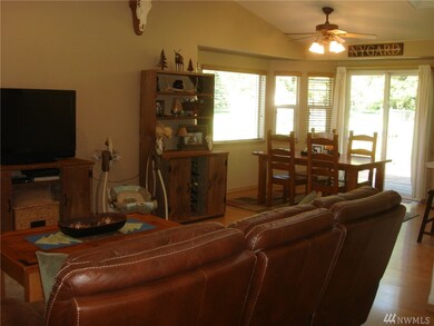 16716 Hauk Ln SW, Rochester, WA 98579 - photo 2