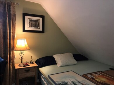 75 Kay St unit 3, Newport, RI 02840 - photo 7