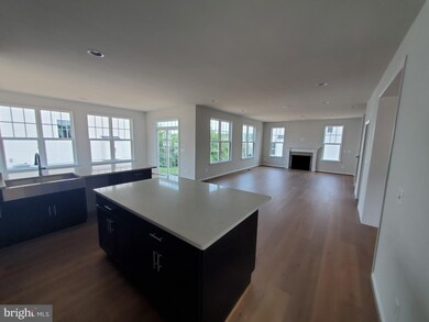 35906 Damsite Ct, Round Hill, VA 20141 - photo 4