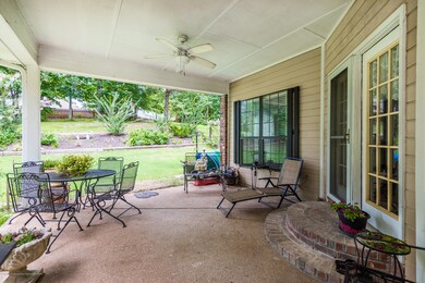 1812 edgewood porch back doors