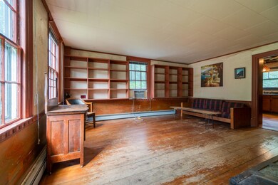 (2)_663 Middlesex Rd. Topsham, ME - Inte