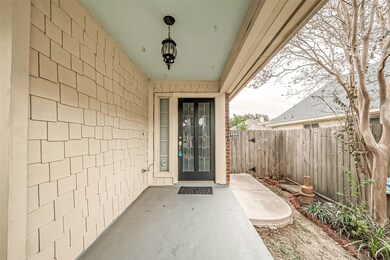 17306 Canyon Knoll Dr, Houston, TX 77095 - photo 4