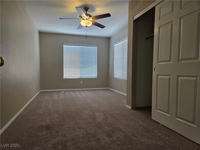 1817 Summit Pointe Dr, Las Vegas, NV 89117 - photo 7