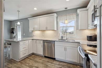 516 9th Ave, Clarence, IA 52216 - photo 6