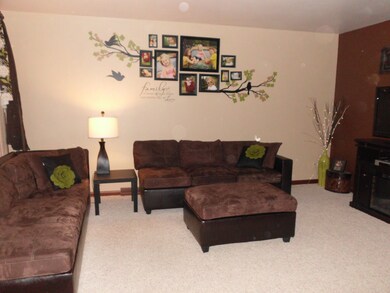 Living room v 1