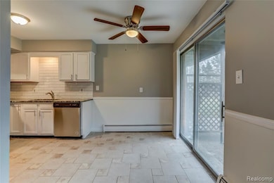 2161 Decker Rd unit 21, Walled Lake, MI 48390 - photo 7