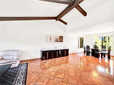 4918 Llano Dr, Woodland Hills, CA 91364 - photo 6