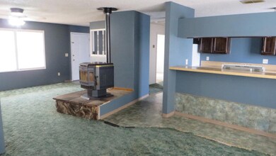 4201 Sturdivant Ave, Klamath Falls, OR 97603 - photo 6