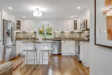 521 Bedford St, Lexington, MA 02420 - photo 3