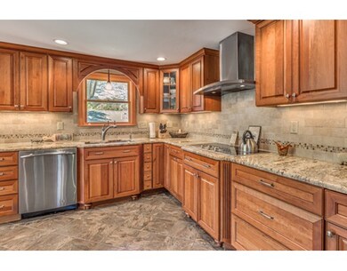 140 Parker Rd, Wakefield, MA 01880 - photo 6