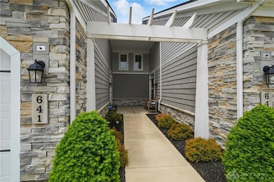 Entryway to front door