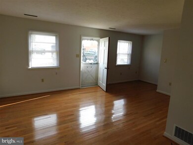 384 Aileen Ave unit 384, Strasburg, VA 22657 - photo 2
