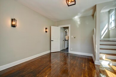 Dining Room (3)
