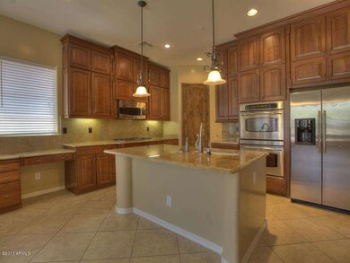 004_Kitchen
