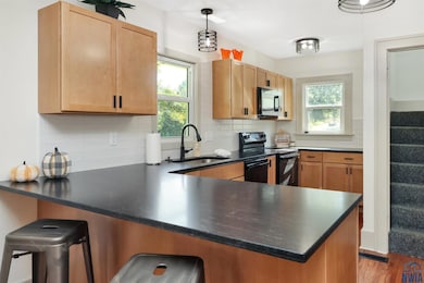 922 30th St, Sioux City, IA 51104 - photo 7