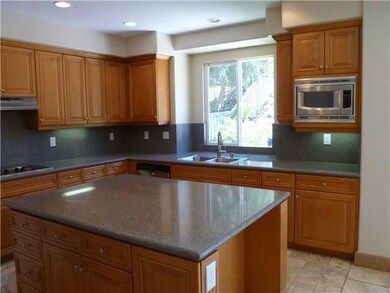 6374 Paseo Descanso, Carlsbad, CA 92009 - photo 5