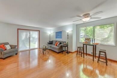 18910 Bothell Everett Hwy unit M4, Bothell, WA 98012 - photo 6