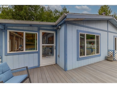 1050 N Cedar Point Rd unit B06, Coquille, OR 97423 - photo 3