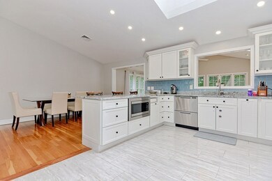 14 Crestlan Dr, Worcester, MA 01604 - photo 7