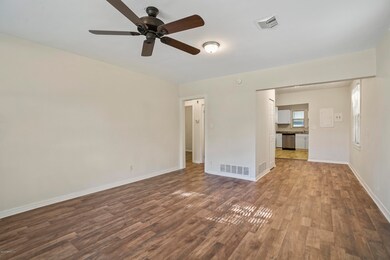 4811 Lexington Ave, Jacksonville, FL 32210 - photo 4