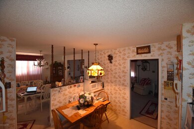 515 Fisher Ln, Warminster, PA 18974 - photo 4