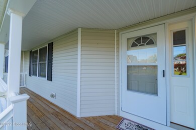 839 Pearse Rd, Schenectady, NY 12309 - photo 5